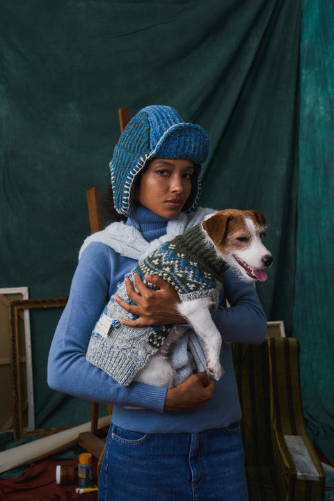 406 Pet Kniwear Cable Knit with Jacquard & Handmade Pompom